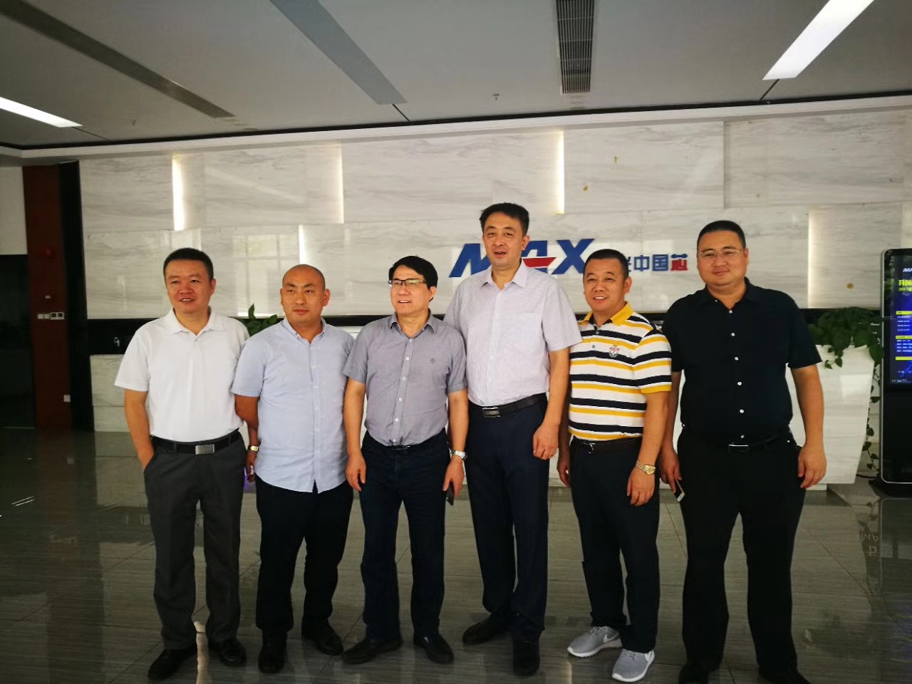 同興集團“速達”全國經銷商大會 深圳巡演第一站，走入創鑫，融入速達，